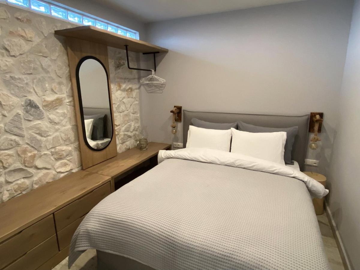 Kali Thea Suites ネオス・マルマラス エクステリア 写真