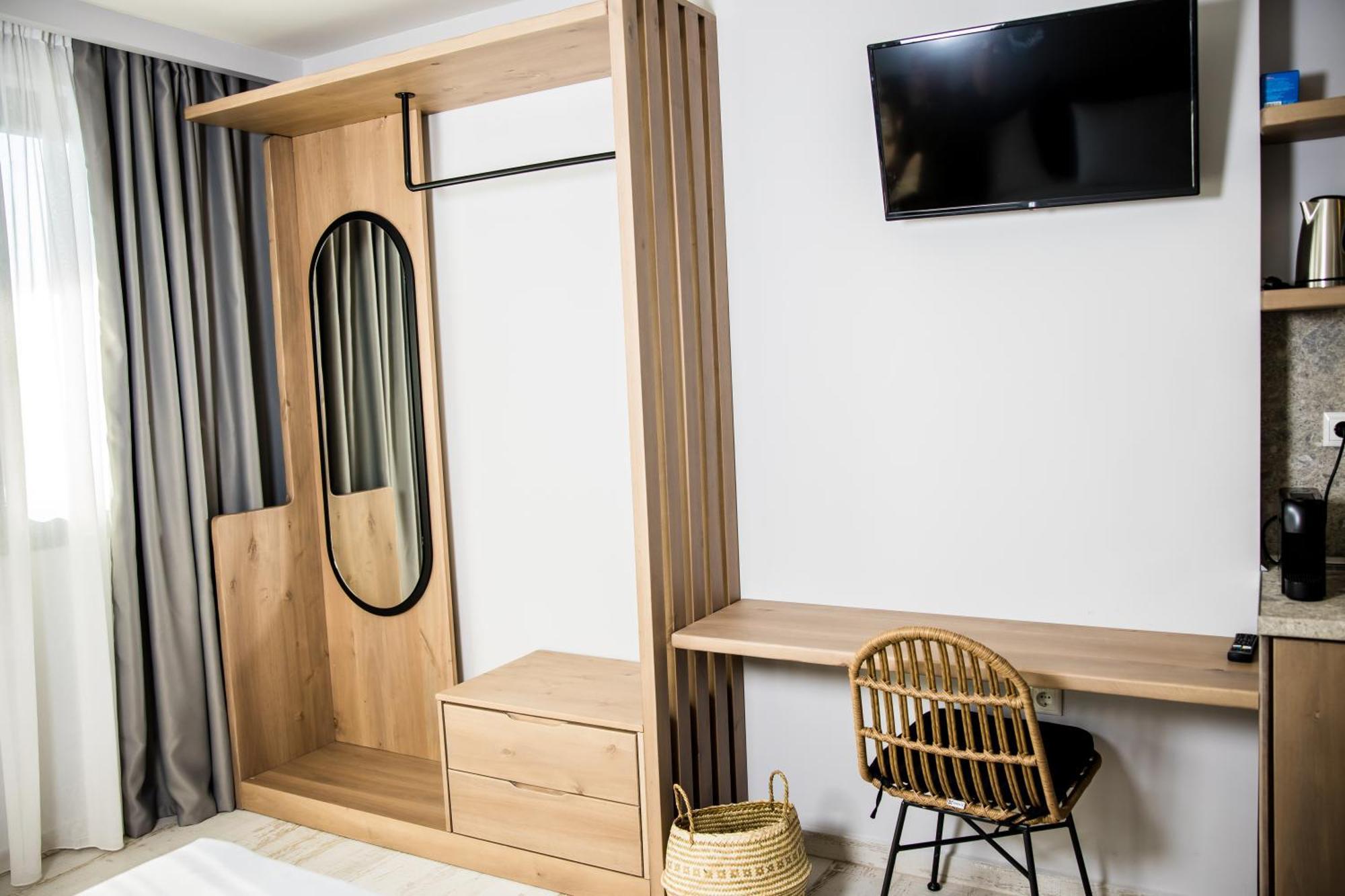 Kali Thea Suites ネオス・マルマラス エクステリア 写真